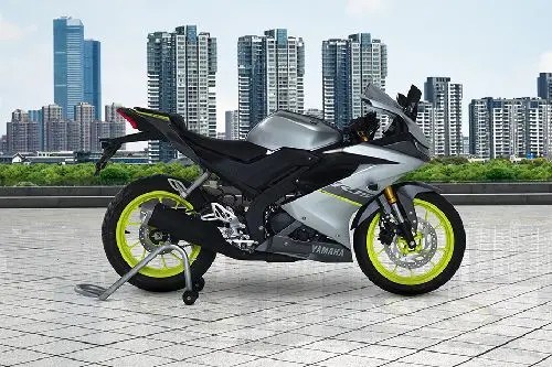 Harga R15 V3 Baru. Dihentikan Yamaha YZF R15 Fitur dan Spesifikasi