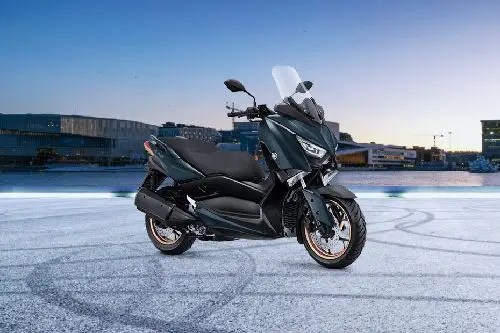 Harga Yamaha Xmax 2022. Dihentikan Yamaha XMax Fitur dan Spesifikasi