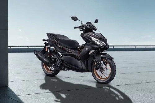 Harga Motor Baru Yamaha. Yamaha Aerox Connected 2024 Harga OTR, Promo Mei, Spesifikasi