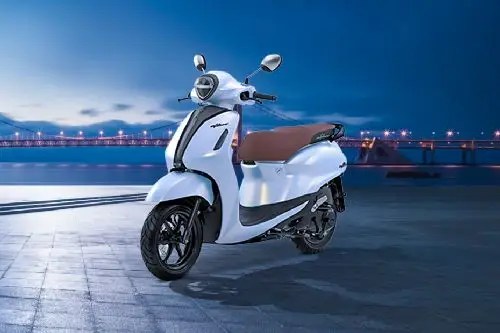 Harga Yamaha Filano. Yamaha Grand Filano Hybrid Connected 2024 Harga OTR, Promo