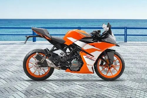 Harga Ktm Duke 250 Surabaya. Harga OTR KTM RC 250 2024 di Surabaya