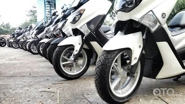 Review Ban Nmax Zeneos Milano. Mau Beli Ban Zeneos Untuk NMax, Ini Tempatnya!