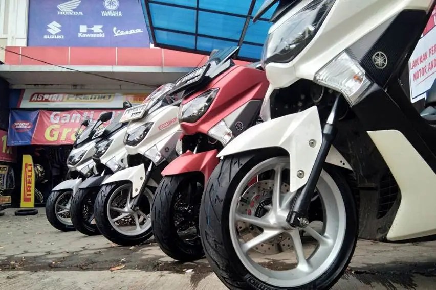 Ban Yang Cocok Buat Nmax. Harga Lengkap Aneka Pilihan Ban Yamaha NMax