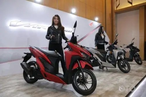 Harga Motor Vario 150 2018. Spesifikasi Lengkap Honda Vario 150 2018, Pakai Keyless