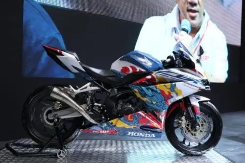 Cbr250rr Modif Challenge. IMOS 2018: Honda CBR250RR Juara Virtual Modif Challenge