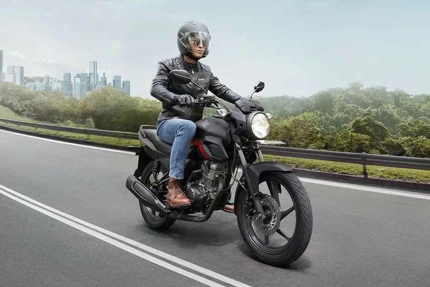 Panjang Shock Belakang Verza. Ini yang Membuat Honda CB150 Verza, Layak Dibeli