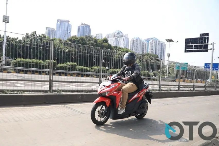 Kelebihan Vario 125 Cbs Iss 2019. Test Ride Honda Vario 125 2019: Minim Fitur, Apa Kelebihannya