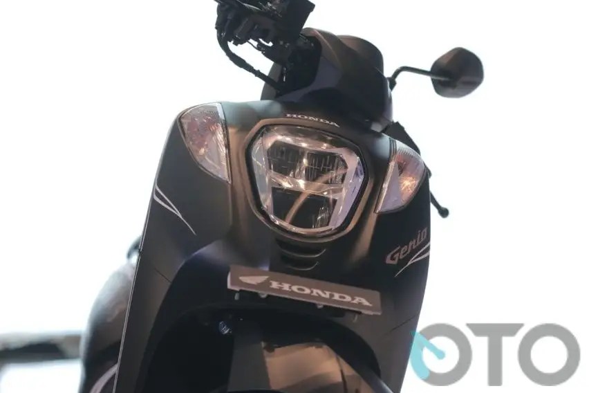 Perbedaan Honda Genio Dan Scoopy. Jangan Bingung Pilih Honda Genio dan Scoopy, Ini Perbedaannya