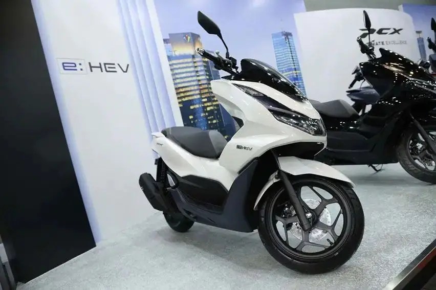 Motor Hybrid Di Indonesia. Karena Alasan Ini Honda Setop Jualan Motor Hybrid di Indonesia