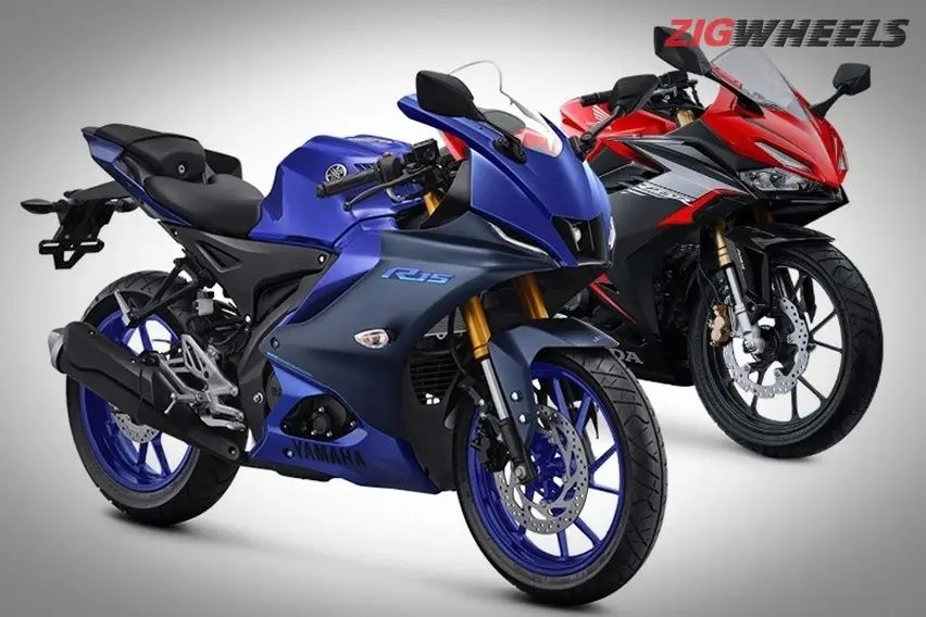 Yamaha R15 Vs Cbr 150. Yamaha R15 V4 vs Honda CBR150R, Pilih Mana?