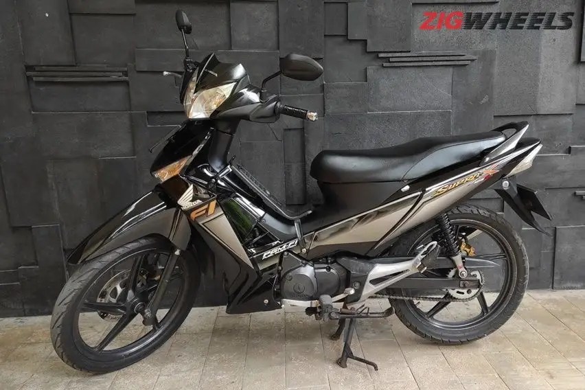 Restorasi Supra X 125. Restorasi Honda Supra X 125 'Batman' Terasa Baru, Ini Besaran