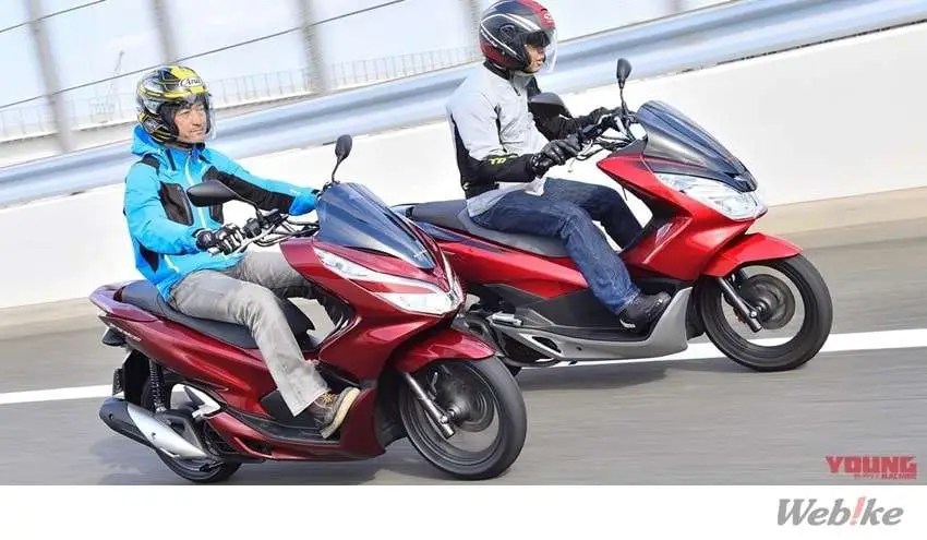 Pcx Baru Vs Pcx Lama. Impresi Perbandingan Honda PCX150 2018 vs PCX150 Lama