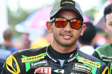 Kacamata Pembalap Motogp. Nih! Lima Kacamata Pembalap Nasional dan Internasional Paling