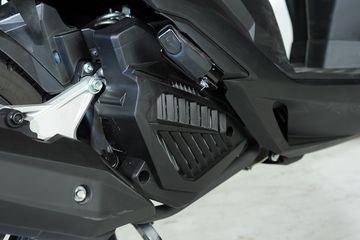 Harga Tutup Air Radiator Vario 125. Biar Paham, Ternyata Ini Fungsi Lain Cover Radiator di Motor Matic
