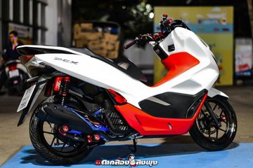 Modifikasi Pelek Vario 150. Honda PCX 150 Kena Ubahan Simpel, Pelek Pakai Vario 150