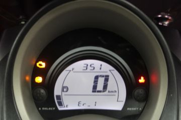 Penyebab Nmax Tidak Bisa Hidup. Spidometer Yamaha NMAX Hidup Mati dan Muncul Error, Ini