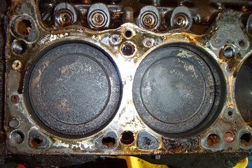 Ganti Ring Piston. Ring Piston Mulai Lemah, Lebih Baik Ganti Baru Atau Oversize