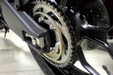 Ban Belakang Rx King Goyang. Gir Belakang Motor Goyang, Ini Penyebab dan Efeknya ke Motor