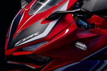 Cbr300rr Harga. Honda Sebut 'Debut Model Baru' Akhir September 2019