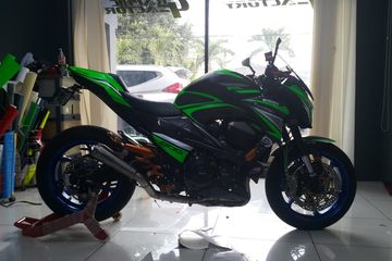 Cara Membuat Stiker Motor Dengan Skotlet. Bodi Motor Lapis Stiker Mau Awet Tidak Mudah Terkelupas Dan