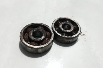 Bearing Roda Belakang Mio. Sudah Diganti Baru, Bearing As Roda Belakang Motor Matic Cepat