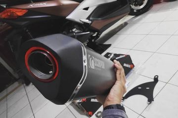 Knalpot Akrapovic Xmax. Ini Pilihan Knalpot Racing Untuk Yamaha XMAX, Kualitas Mantap