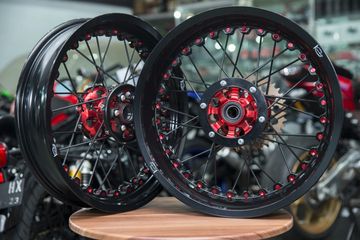 Harga Velg Ninja 250 Jari Jari. Moge Tampil Beda Pakai Pelek Jari-Jari Kineo, Harganya Bikin