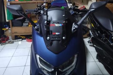 Kekurangan Spion R25 Di Nmax. Yamaha All New NMAX Ganti Bracket Windshield Geser, Spion R25