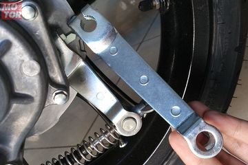 Ukuran Panjang Kabel Rem Belakang Matic. Rem Teromol Belakang Motor Matic Jadi Empuk dan Pakem