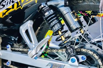 Sokbreker Belakang Daftar Ukuran Shock Belakang Motor Honda. Awas, Ini Efek Negatif Ganti Sokbreker Belakang Lebih Pendek di