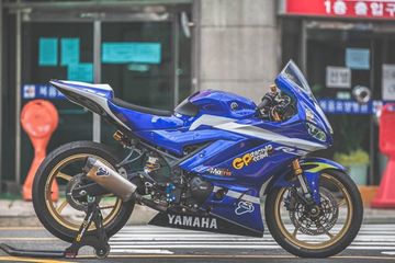 Yamaha R25 Modifikasi Balap. Kembaran Yamaha R25 Makin Macho Dimodifikasi Dengan Gaya