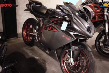 Mv Agusta F4 Harga. MotorSeken : MV Agusta F4 Seken, Warna Jarang Cocok Buat