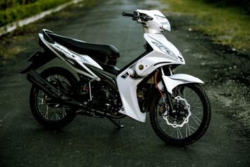 Modif Jupiter Mx Lama Sederhana. Simpel Elegan, Modifikasi Yamaha Jupiter MX 135 Berpenampilan