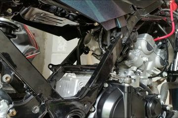 Cara Membuka Filter Satria Fu. Melepas Box Filter Udara Tidak Disarankan Untuk Penggunaan