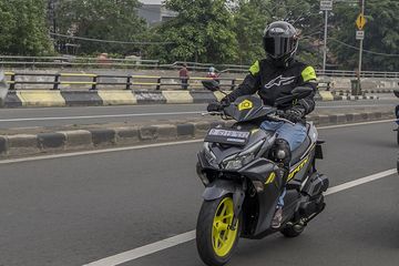 Apakah Aerox Boros. Irit Apa Boros? Konsumsi BBM Yamaha All New Aerox 155