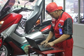 Harga Baru Aki Yamaha Nmax. Check Engine Yamaha NMAX Menyala Setelah Ganti Aki, Jangan