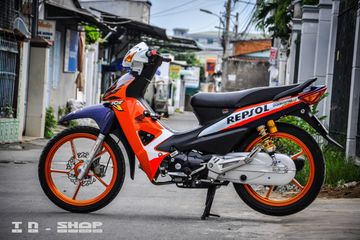 Warna Motor Supra Fit Keren. Honda Supra Fit Jadi Sporty, Berjubah Repsol, Part-partnya Makin