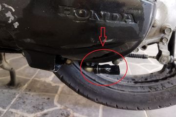 Selang Cvt Beat. Robek Bisa Berabe, Ini Fungsi Karet Hitam di Bawah CVT Skutik