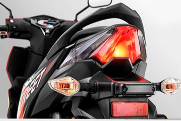 Lampu Belakang Honda Beat 2020. Terlihat Aneh, Honda BeAT Baru Diluncurkan Pakai Lampu Sein