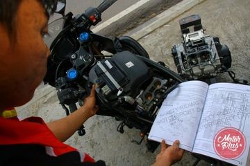 Fungsi Sensor Tps Vario 125. Banyak Sensor Canggih Menempel di Motor Injeksi, Yuk Bedah
