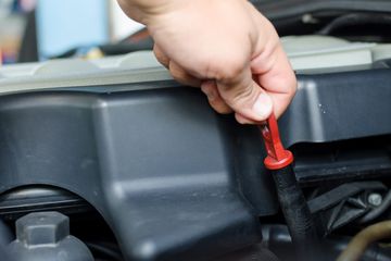 Cara Pengecekan Pompa Oli Baik Atau Tidak. Tips Beli Mobil Bekas, Cara Ketahui Pompa Oli Transmisi Matik