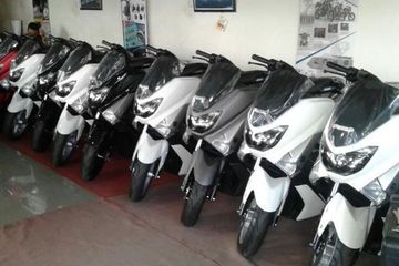 Cara Membuat Shock Nmax Empuk. Cara Bikin Sokbreker Yamaha NMAX Gen 1 Empuk, Ganti Per