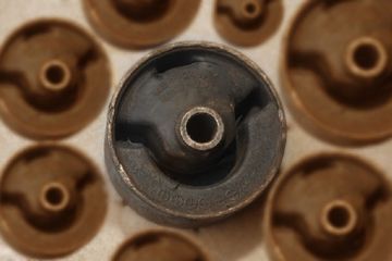 Gejala Engine Mounting Rusak. Ciri-Ciri Engine Mounting Rusak, Bisa Dideteksi Dengan 2 Cara Bro