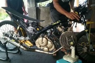 Biaya Bore Up Satria Fu 200cc. Bengis! Raungan Knalpot Motor Drag Satria 'F 200' cc, Cek