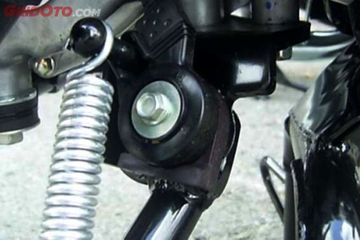 Switch Standar Samping. Tips Cara Membersihkan Side Stand Switch di Motor Matic, Mudah