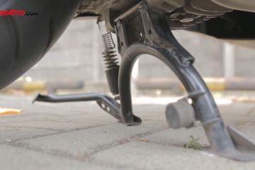 Cara Mengatasi Standar Tengah Honda Beat Yang Macet. Standar Tengah Honda BeAT Sering Bermasalah? Ini Penjelasan
