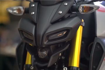 Harga Lampu Depan Yamaha R15. Cocok Jadi Bahan Modifikasi, Segini Harga Lampu Alien Yamaha