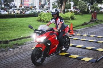 Oli Ninja 250 Fi Berapa Liter. Kawasaki Ninja 250 Hemat Parah, Penggantian Oli Berkala Cuma 1