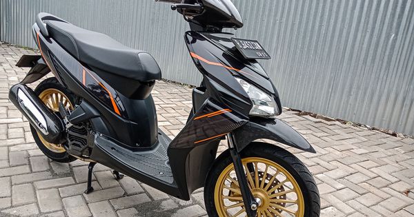 Modifikasi Motor Vario 110 Karbu. Tambah Ganteng Nih Honda Vario 110 Habiskan Biaya Modif Rp 20