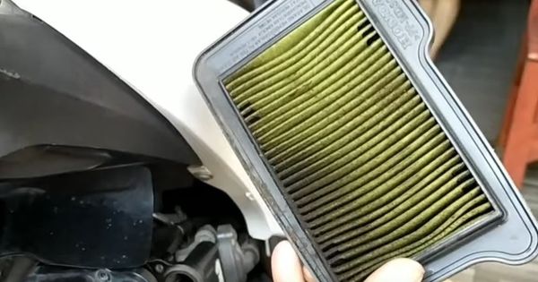 Kelebihan Dan Kekurangan Honda Scoopy Karbu. Filter Udara Honda Scoopy Karbu dan Injeksi Berbeda, Jangan